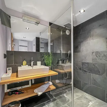 Silene Apartment